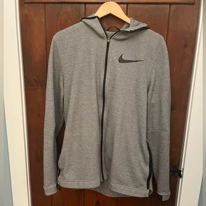 Nike Basketball dri-fit xl gray